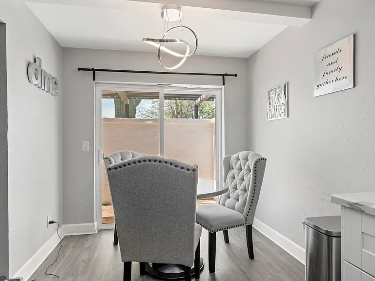 648 E Tam Oshanter Dr — Photo 11