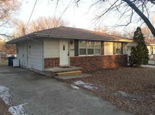 2407 E 42nd St, Des Moines, IA 50317