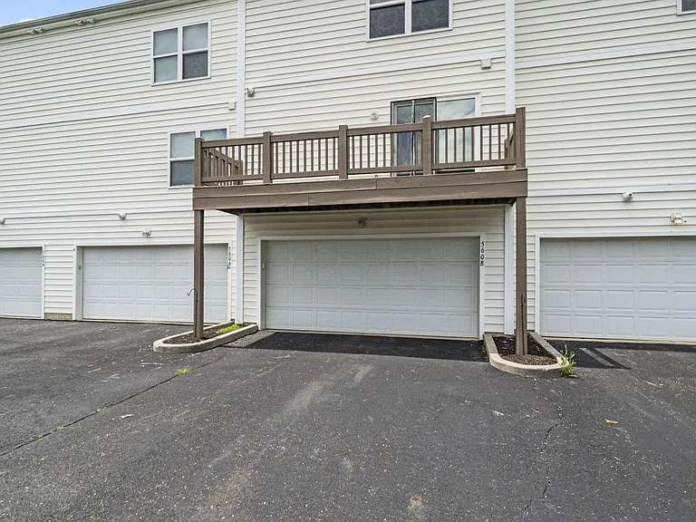 5608 Pittsford Dr #905 — Photo 4