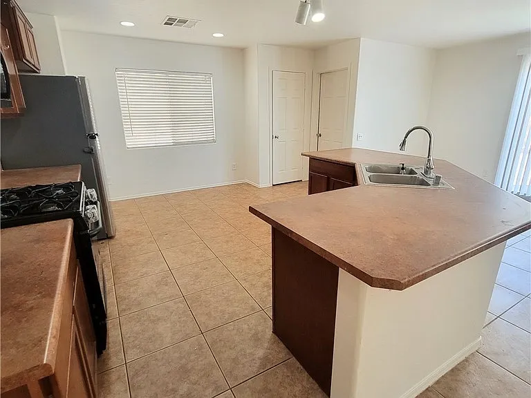 9090 Tolford Ave — Photo 11
