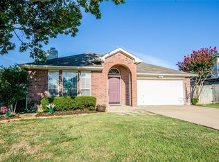 1301 Gray Dawn Dr, Midlothian, TX 76065