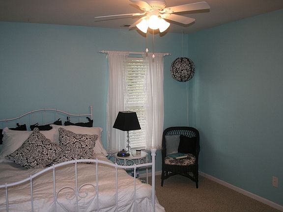 secondary bedroom