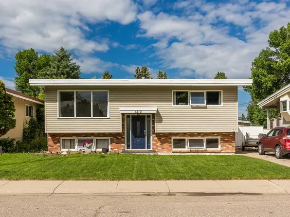 1210 E 24th St N, Lethbridge, AB T1H 3V5