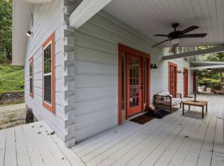 240 Reedy Ridge Rd, Hendersonville, NC 28792