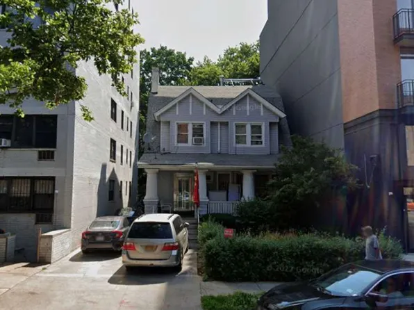 1187 Ocean Avenue image 2 of 5