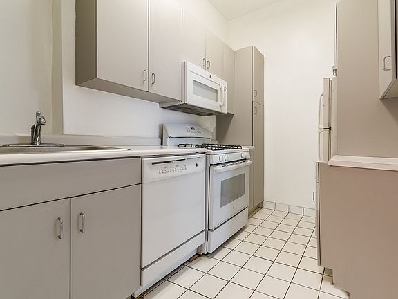 5th image of 150 E 87th St APT 2A
