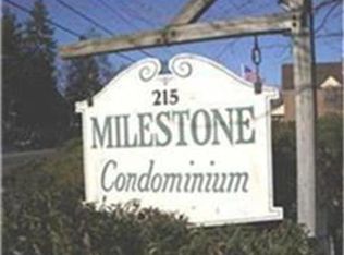 215 Chelmsford St UNIT 11, Chelmsford, MA 01824