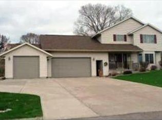 W7760 Country Ave, Holmen, WI 54636