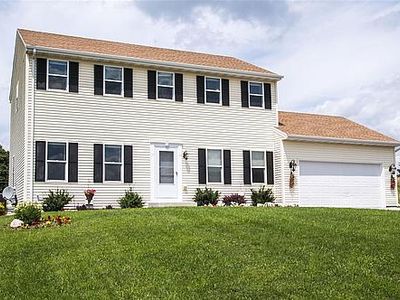 W2338 W Schure Dr, Oconomowoc, WI, 53066
