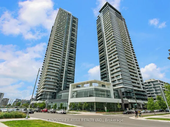 18 Water Walk Dr #208, Markham, ON L3R 6L5