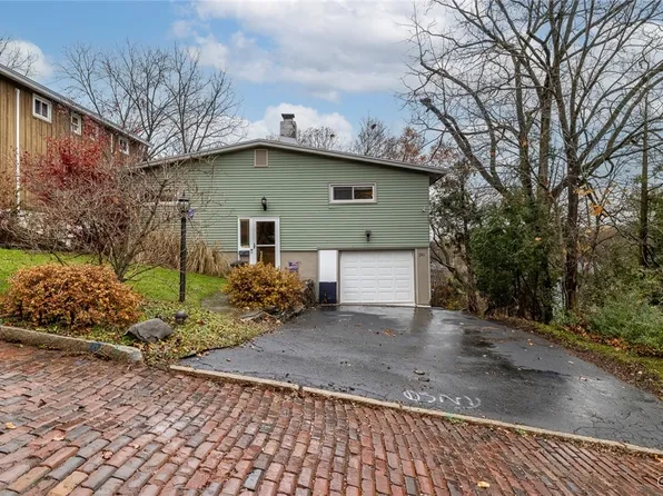 241 Scottholm Ter, Syracuse, NY 13224