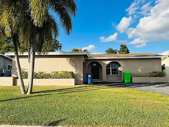 2nd image of 9341 NW 25th St