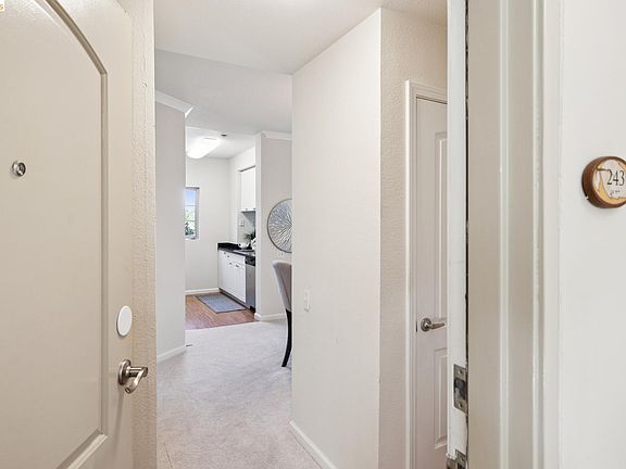 4th image of 1315 Alma Ave APT 243