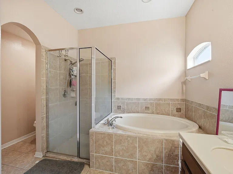 9821 Jasmine Brook Cir — Photo 15