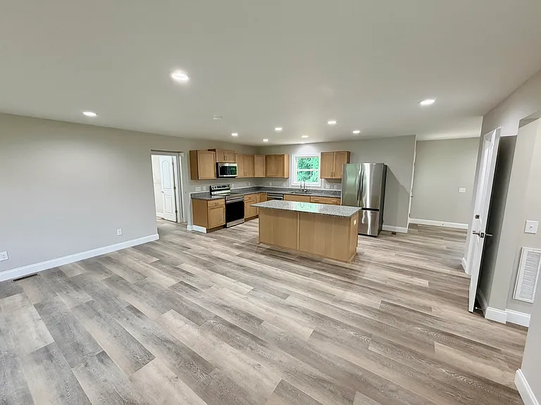 6415 Little Mountain Rd — Photo 4