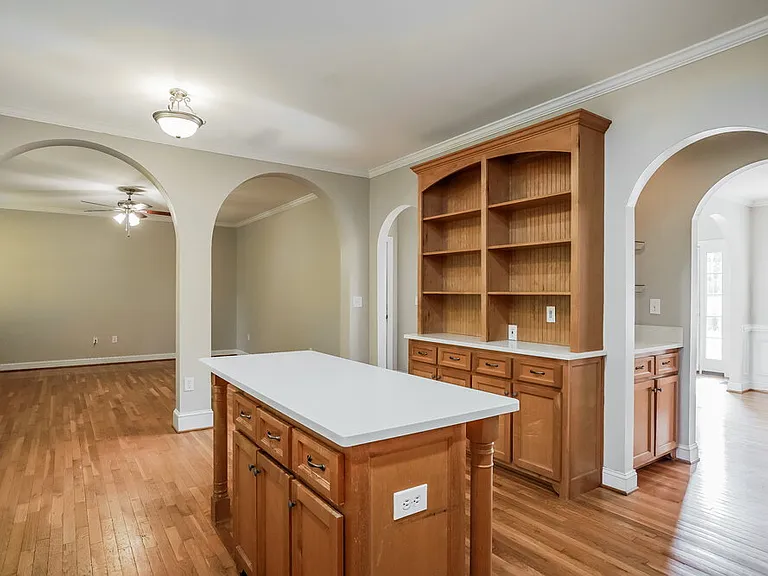 308 Cardinal Crest Ln — Photo 9