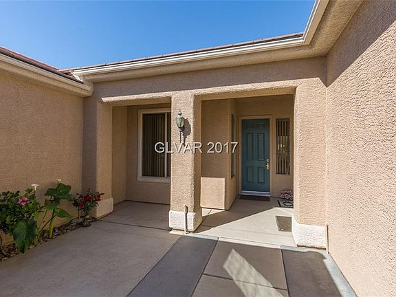2nd image of 583 Mountain Links Dr