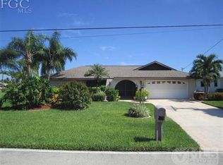 1123 El Dorado Pkwy W, Cape Coral, FL 33914