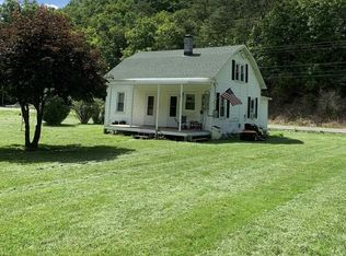 11105 Ford Hill Rd, Rio, WV 26755