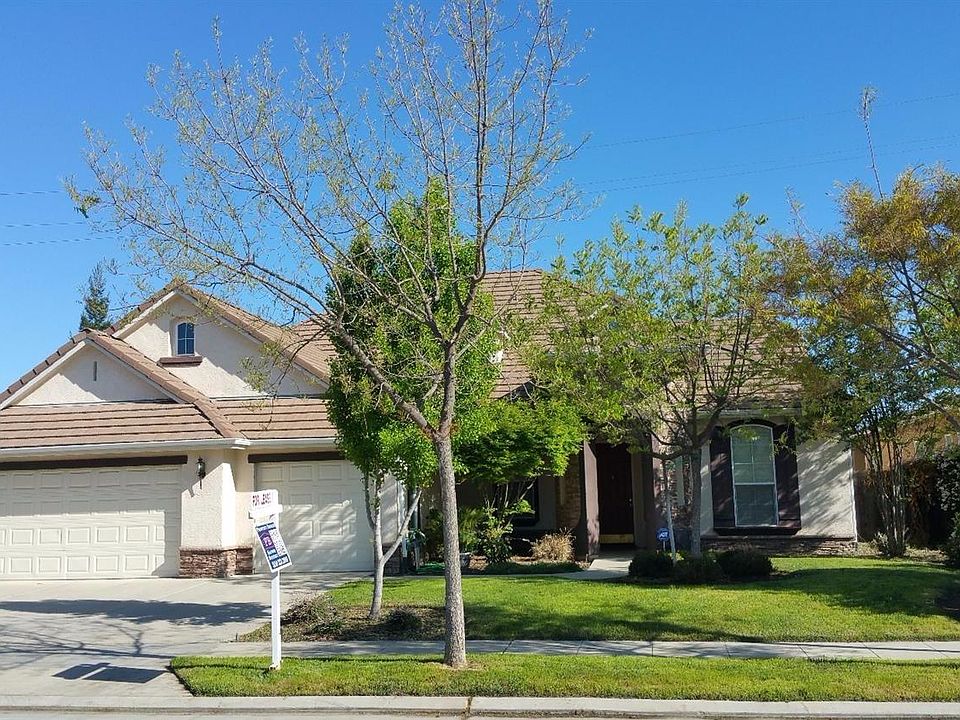 2nd image of 3041 Serena Ave