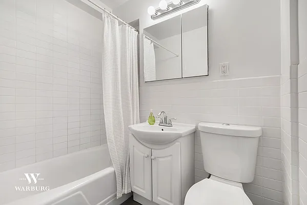 Sold by Warburg | media 2