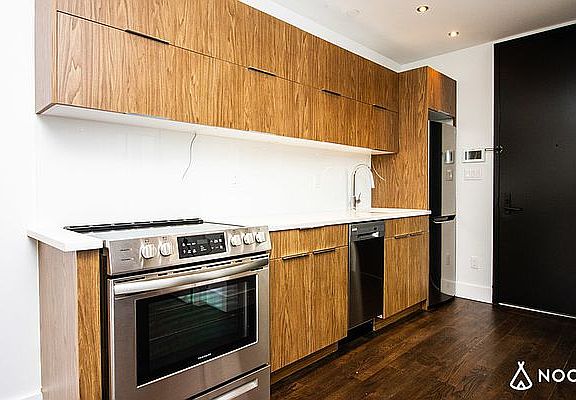 5th image of 495 Saint Johns Pl #5E