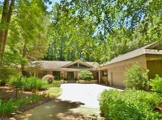 501 W Poplar Ridge Ct, Greensboro, NC 27455