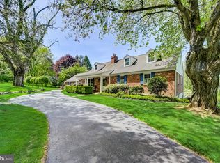 40 Old Covered Bridge Rd, Newtown Square, PA 19073