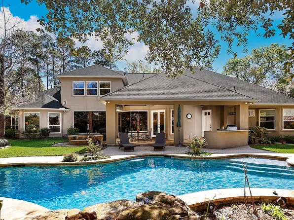 22 W Bracebridge Cir, Spring, TX 77382