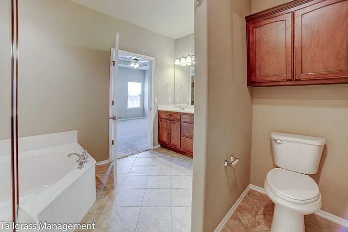 10507 N 139th East Ave — Photo 22