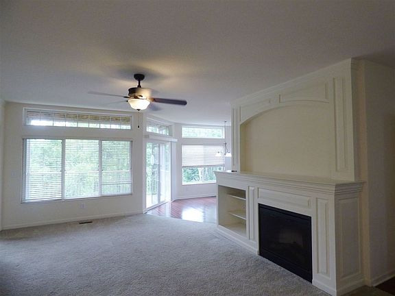 5th image of 2409 Twelve Oaks Dr