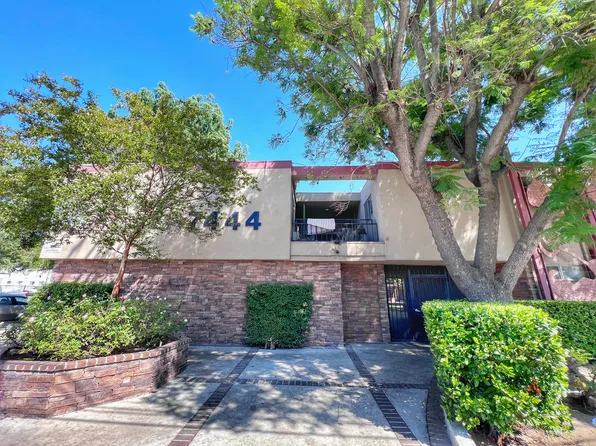 (undisclosed Address), Van Nuys, CA 91405
