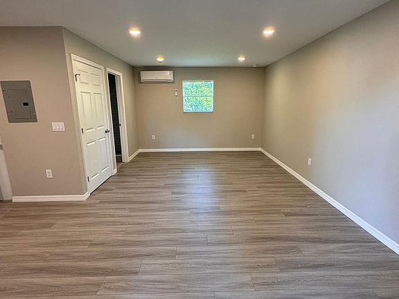 3rd image of 804 Highland Ave #810