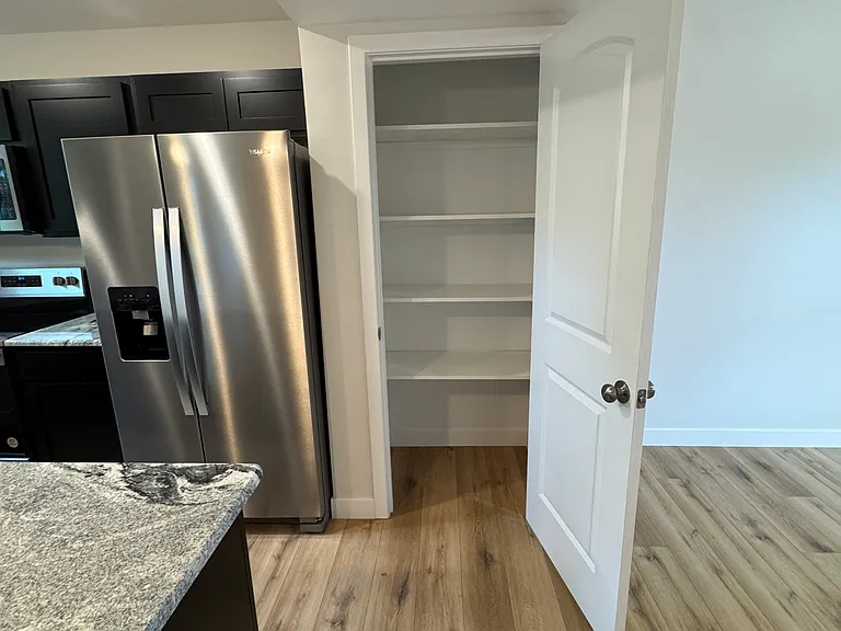 112 E Forest Ave #100 — Photo 5