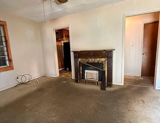 2nd image of 1230 Marks Ave