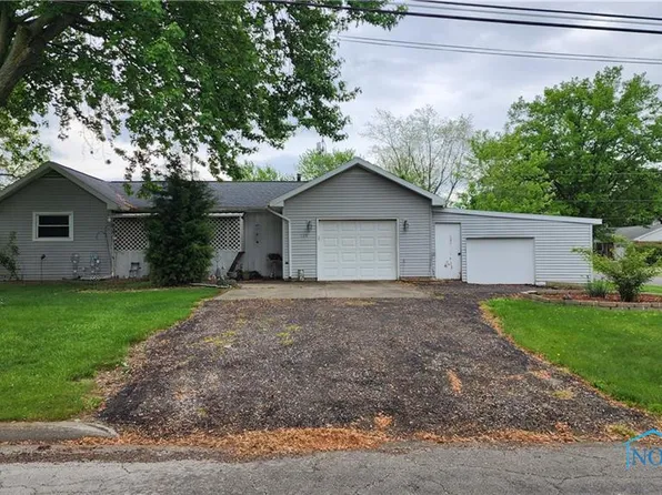 120 Edgewood Ave, Delta, OH 43515