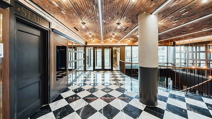 Rented by Nooklyn NYC LLC | media 38