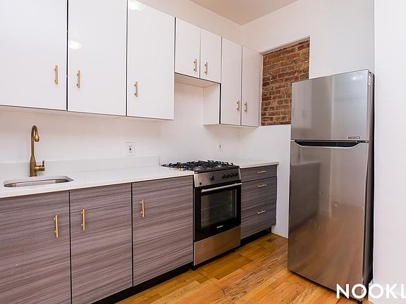 5th image of 83 Wyckoff Ave #2F