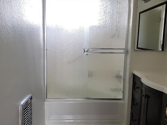 5th image of 329 California Ave APT 8