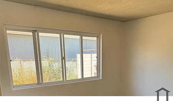 2 bed, 800 sqft, $2,827 — Photo 4