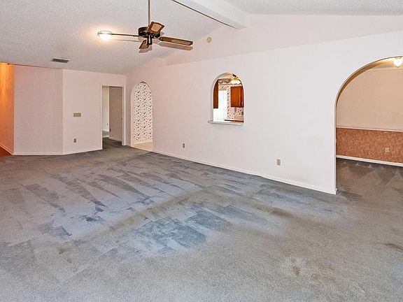 4th image of 8960 Blaine Meadows Dr