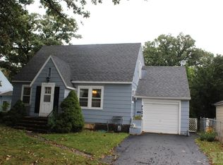 606 10th St NE, Mason City, IA 50401