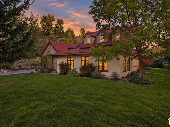 725 Canyon Rd, Smithfield, UT 84335