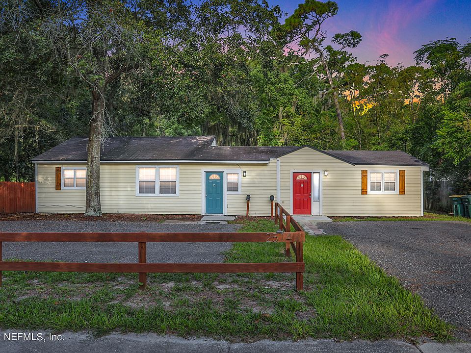 1st image of 2514 Peach Dr