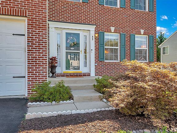5th image of 33 Brushy Creek Cir