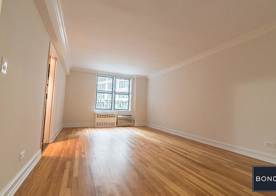 1st image of 305 W 13th St APT 1F
