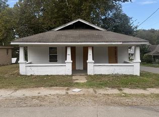 741 N 10th St, Poplar Bluff, MO 63901