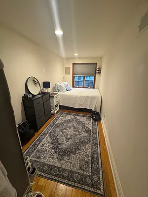 Bedroom, photo 2