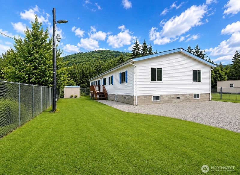 2nd image of 8375 Golden Valley Boulevard