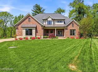 3404 Cabin Cir, Glenview Hills, KY 40222